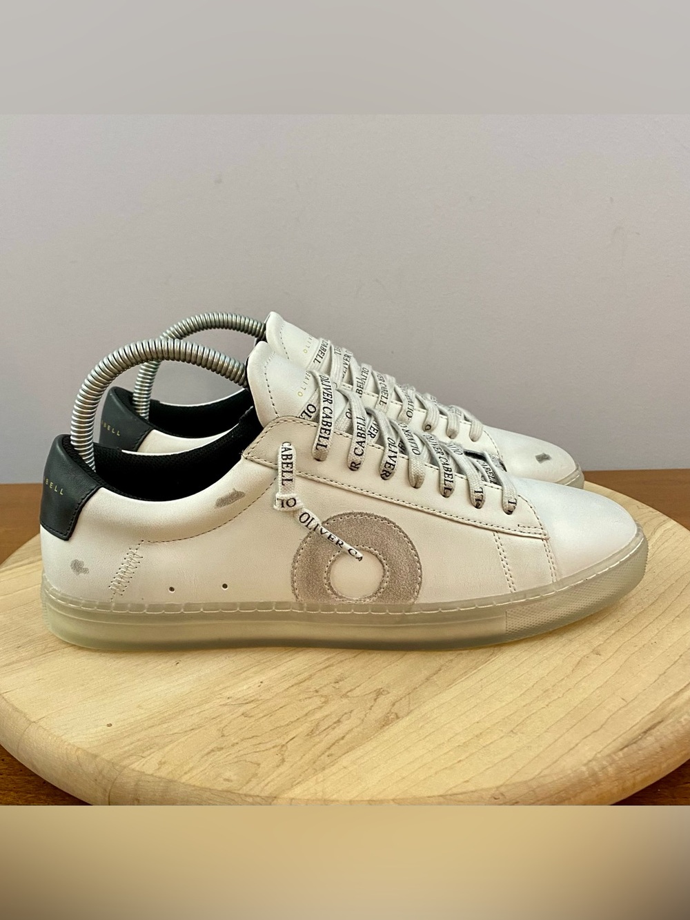 Oliver Cabell Low 1 Yin Yang Sneakers White Leather Distressed Suede Womens 9